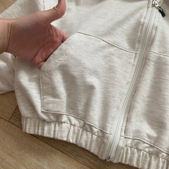 Magenta Seoul Cropped Bomber Jacket - Picture 5 of 6